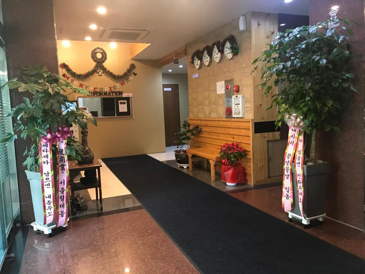 Gung Hotel Jeonju Extérieur photo