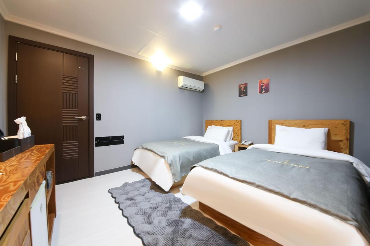 Gung Hotel Jeonju Chambre photo