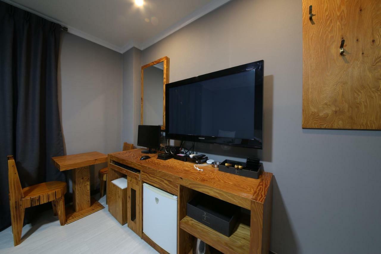 Gung Hotel Jeonju Extérieur photo